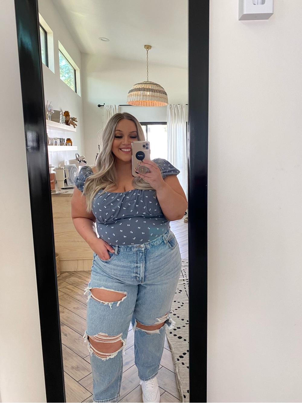 NEW! Hollister plus size floral crop top XXL